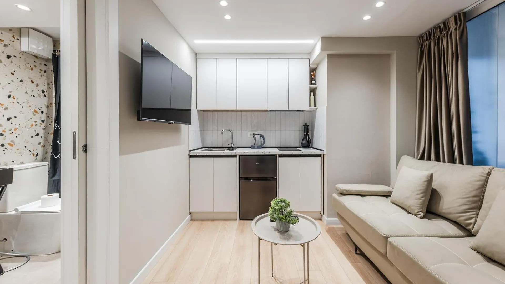 Casa Del Sol By Kondo Stays تيرانا